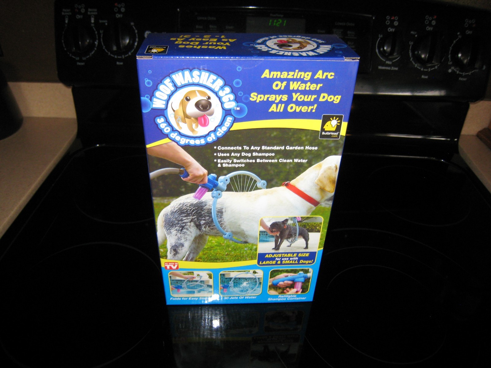 WOOF WASHING 360 DEGREES OF CLEAN DOG WASHING SHOWER SPRAYER-NEW IN BOX!!!