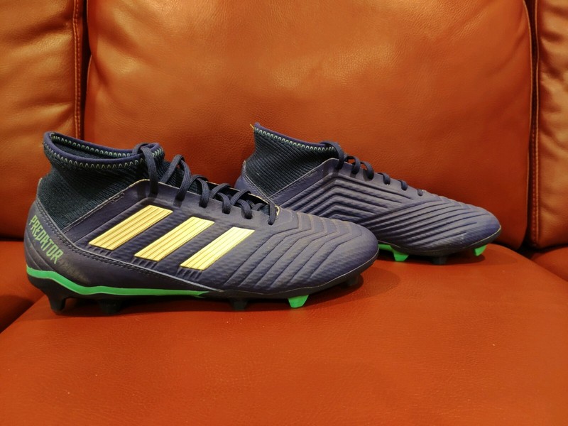 football boots size 11.5