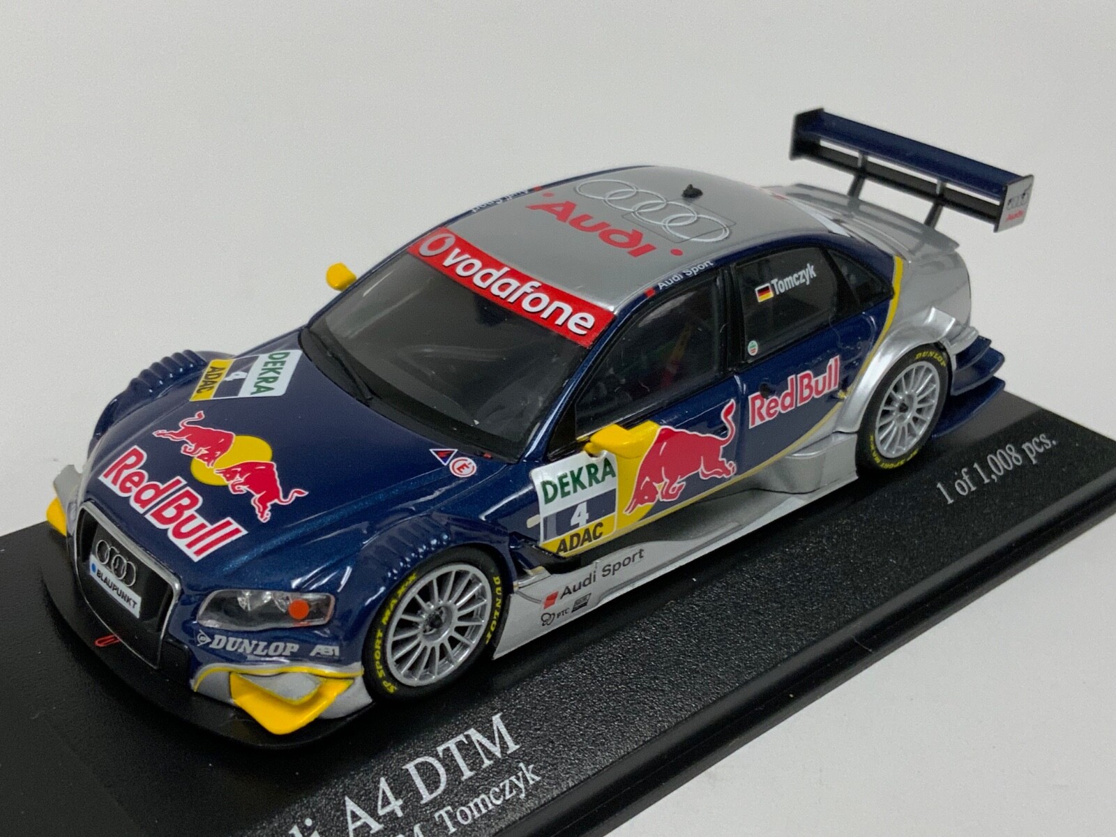 MINICHAMPS Audi A4 DTM 3台セット MINICHAMPS Audi A4 DTM 3台セット - メルカリ