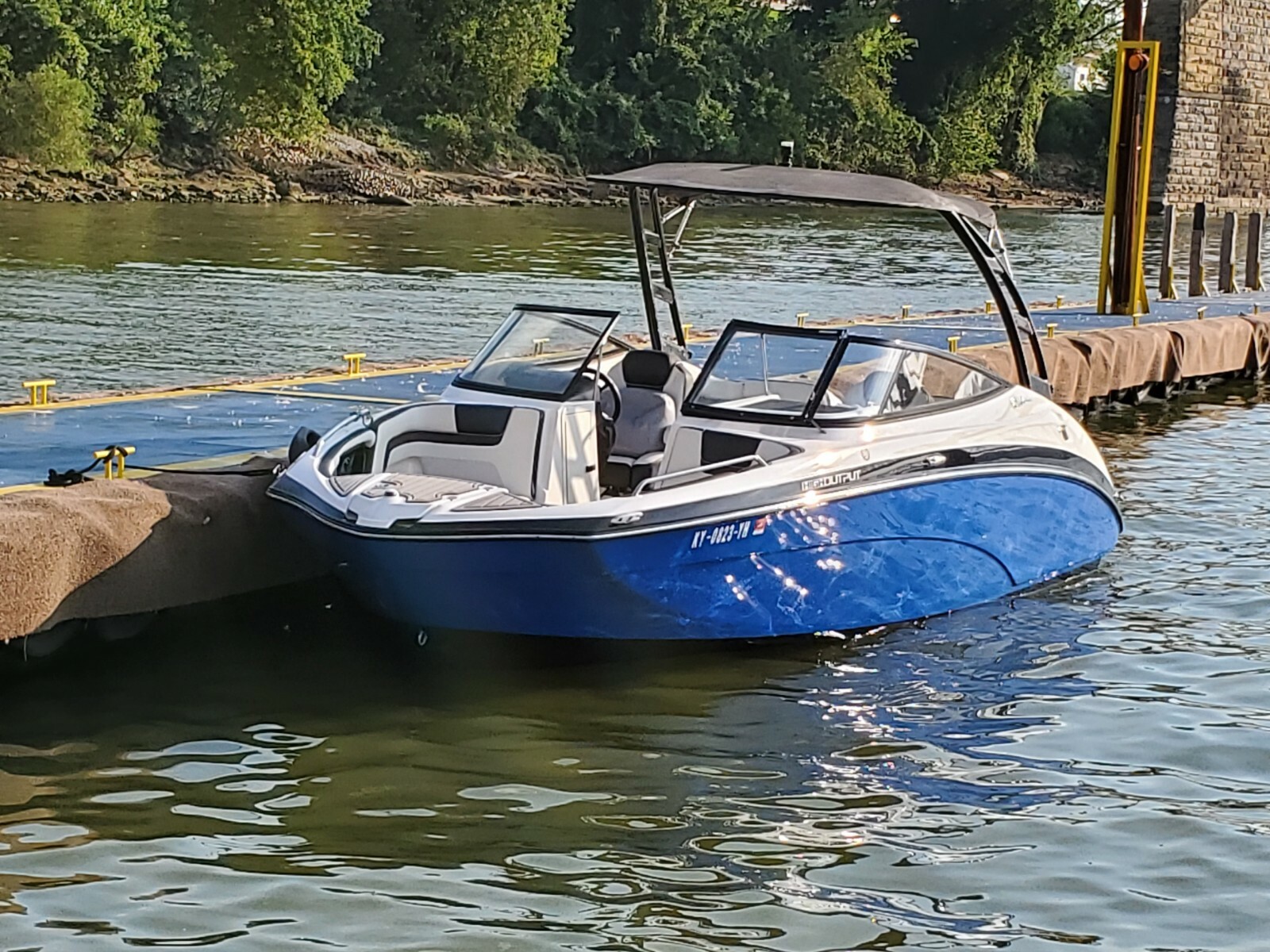 Yamaha AR240 Jet Boat 2015 w/ Trailer