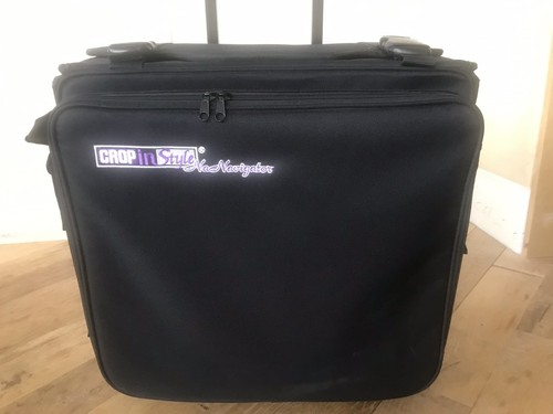 Crop In Style NaNavigator Rolling Tote Looks And Is In Great Shape Free Shipping