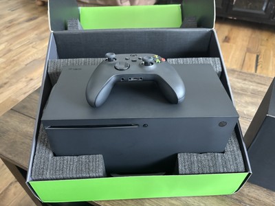 Xbox - Microsoft Xbox Series X 1TB（RRT-00015) $_57.JPG?set_id=8800005007
