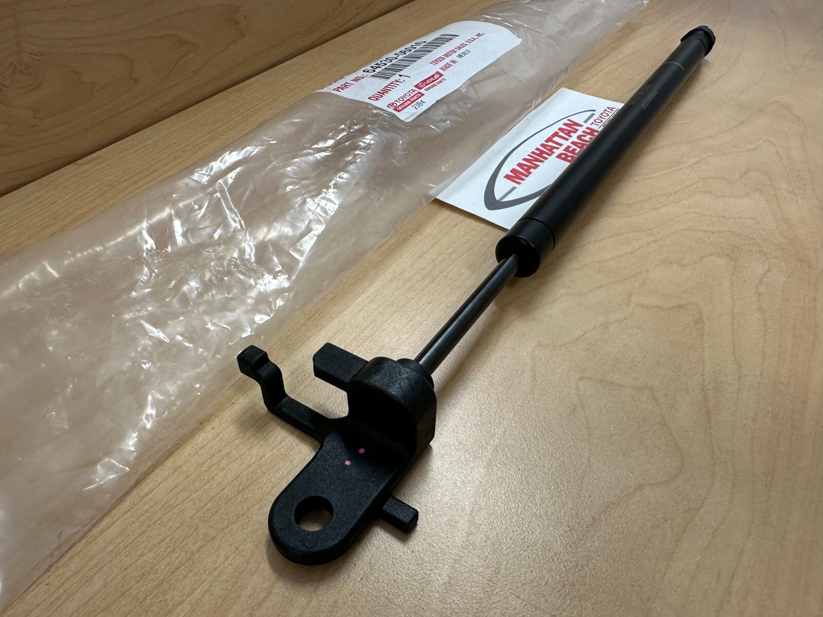 2018-2024 TOYOTA CAMRY TRUNK LID SHOCK SUPPORT STRUT GENUINE