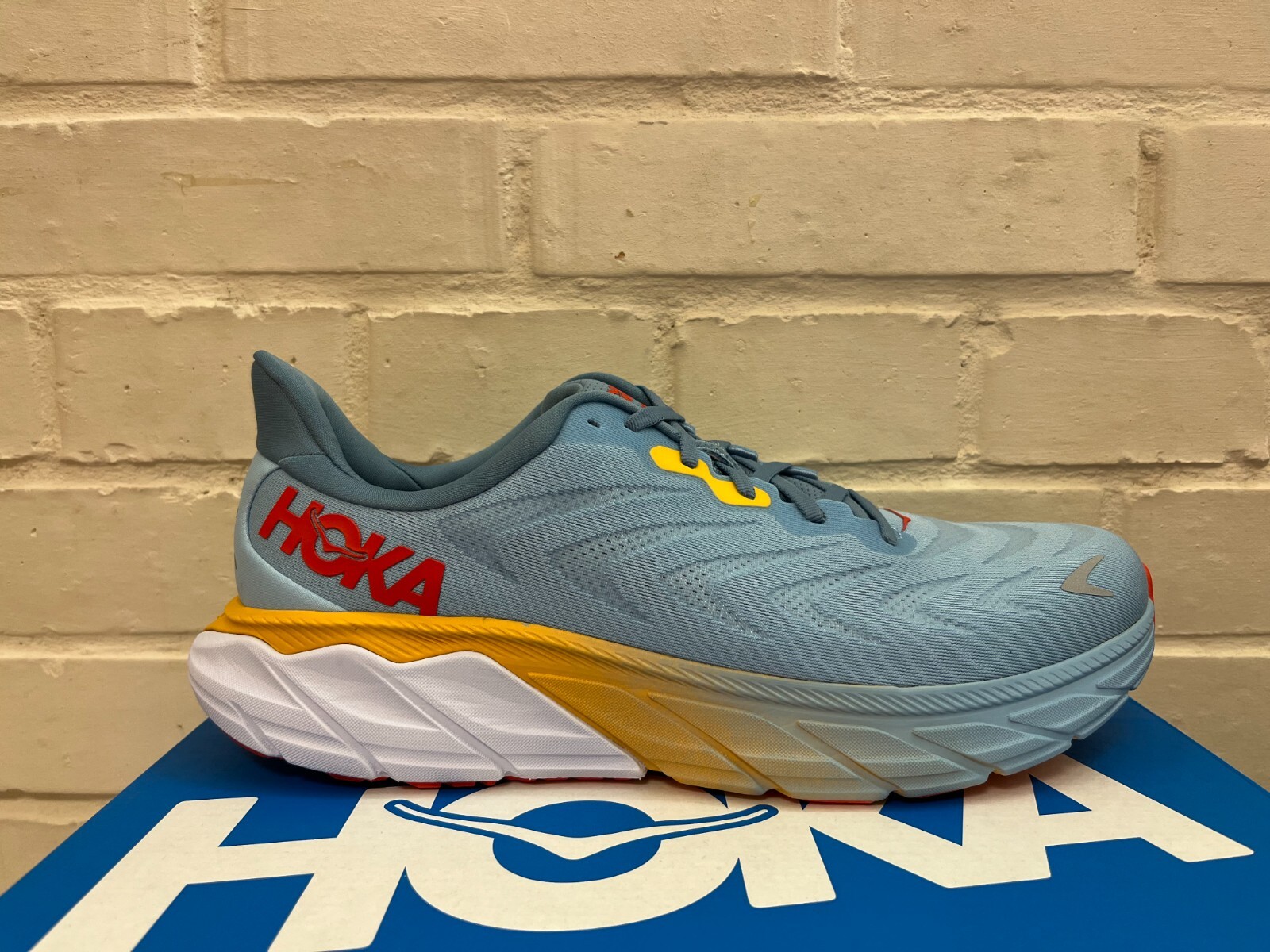 Мужские синие кроссовки Hoka One One Arahi 6 1123194-SSMS