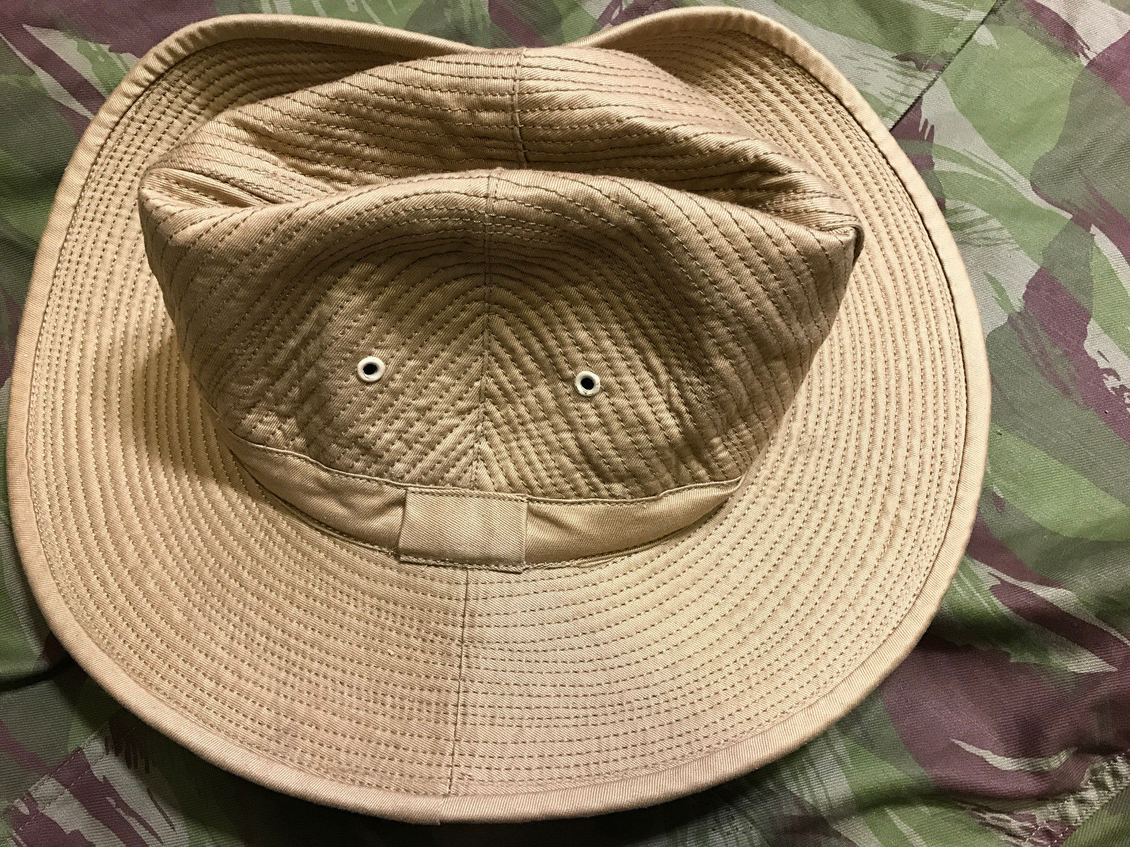 canvas bush hat