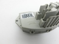 BMW E87 1er 116i 04-07 BMW E90 320d 05-08 Widerstand Gebläse Lüfter BMW E87 1er 116i 04-07 28.09.2005 9265892... Vorschau 4
