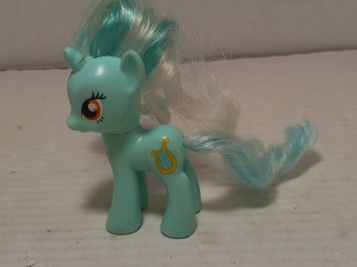 MLP　マイリトルポニー Lyra heartstrings ぬいぐるみ MLP Lyra Heartstrings G4 Plush | MLP Merch