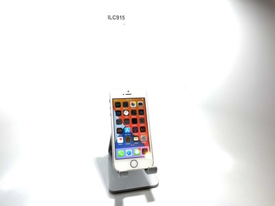Apple iPhone SE - 64 GB - Silver(Unlocked)474