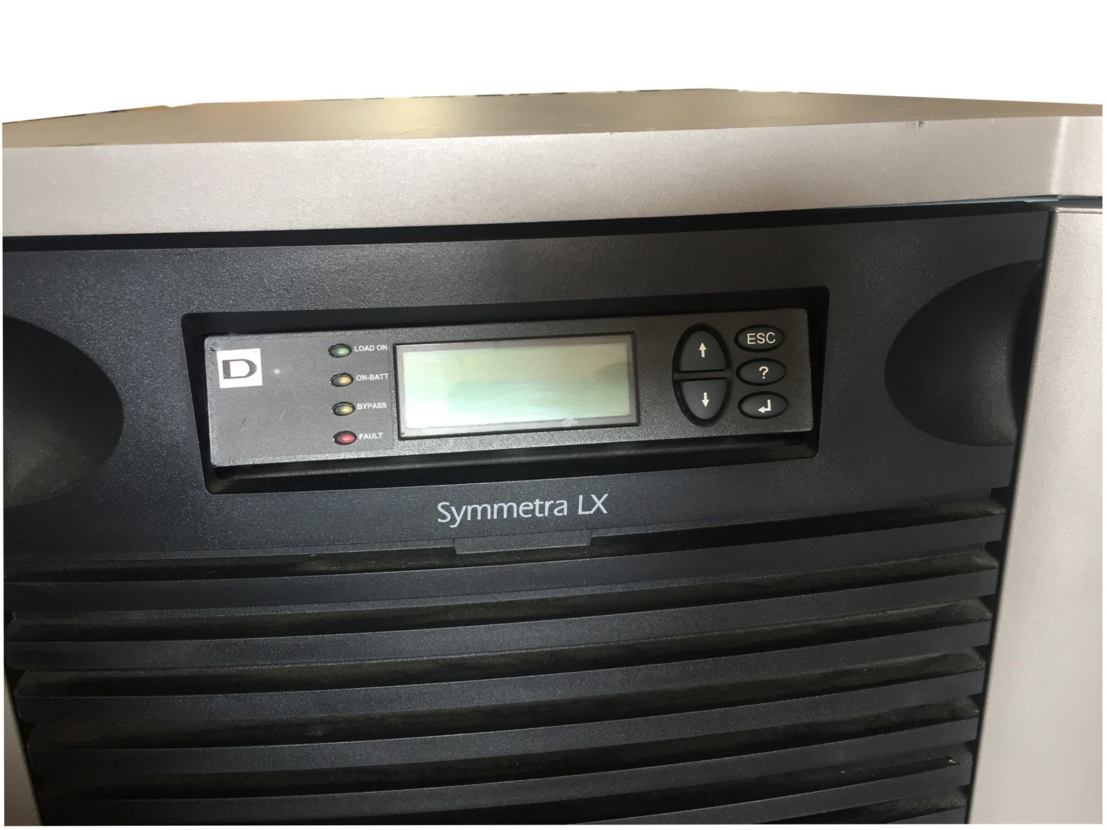 APC Symmetra LX SYAF16KXR9T 16000 VA Power Array Capacity Extended Run Tower UPS