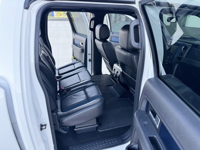 image 4 of interior