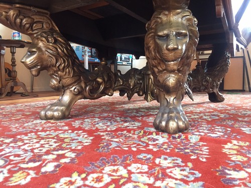 Brunswick Monarch Iron Lion Pedistal