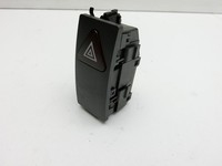Mercedes S204 C180 09-14 Warnblinkschalter Schalter Mercedes S204 C180 09-14 01.06.2010 2048700858 33690612 gebraucht Vorschau 2