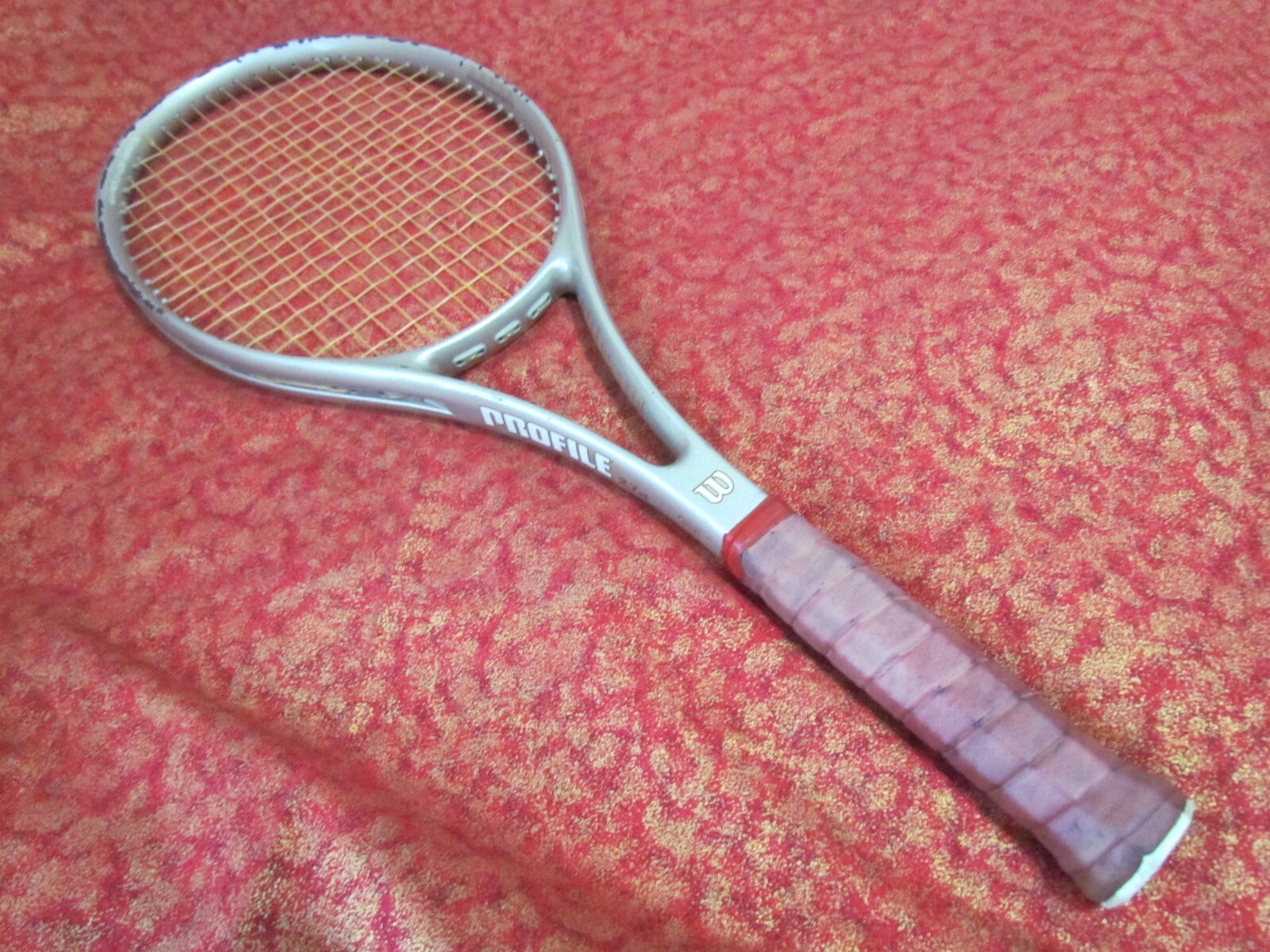Wilson Profile 2.7si Graphite 95 sq. in. Grip 4 5/8