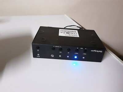 STARTECH.COM HDVGADP2HD SWITCH BETWEEN DISPLAYPORT, VGA OR TWO HDMI SOURCE 4K
