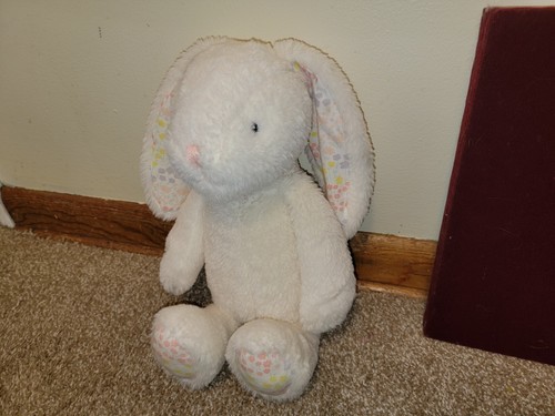 First Impressions White Bunny Rabbit Plush Floral Macy’s 2019 Stuffed Animal