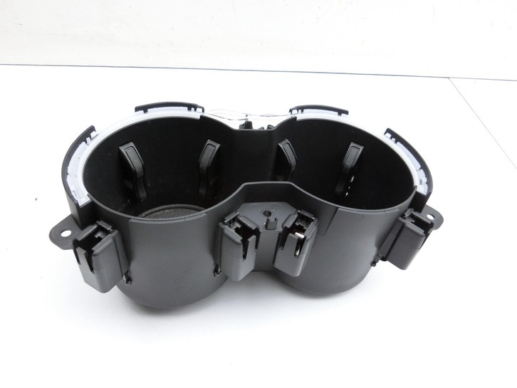 Audi A4 8W B9 19-24 Kombi Becherhalter Getränkehalter für Mittelkonsole Audi A4 8W B9 19-24 24.10.2019 8W0862533D... Vorschau 2