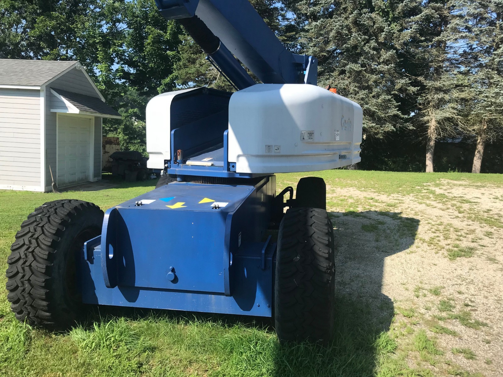 GENIE S-85 Telescopic Boom Lift  Duel Fuel  4wd  85' Height Man Lift