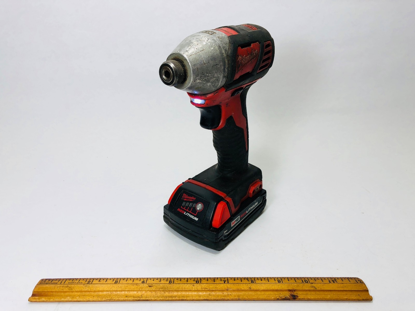 Milwaukee M18 18 Volt Li-Ion Cordless Impact Driver Bare Tool 2656-20 W/ BATTERY