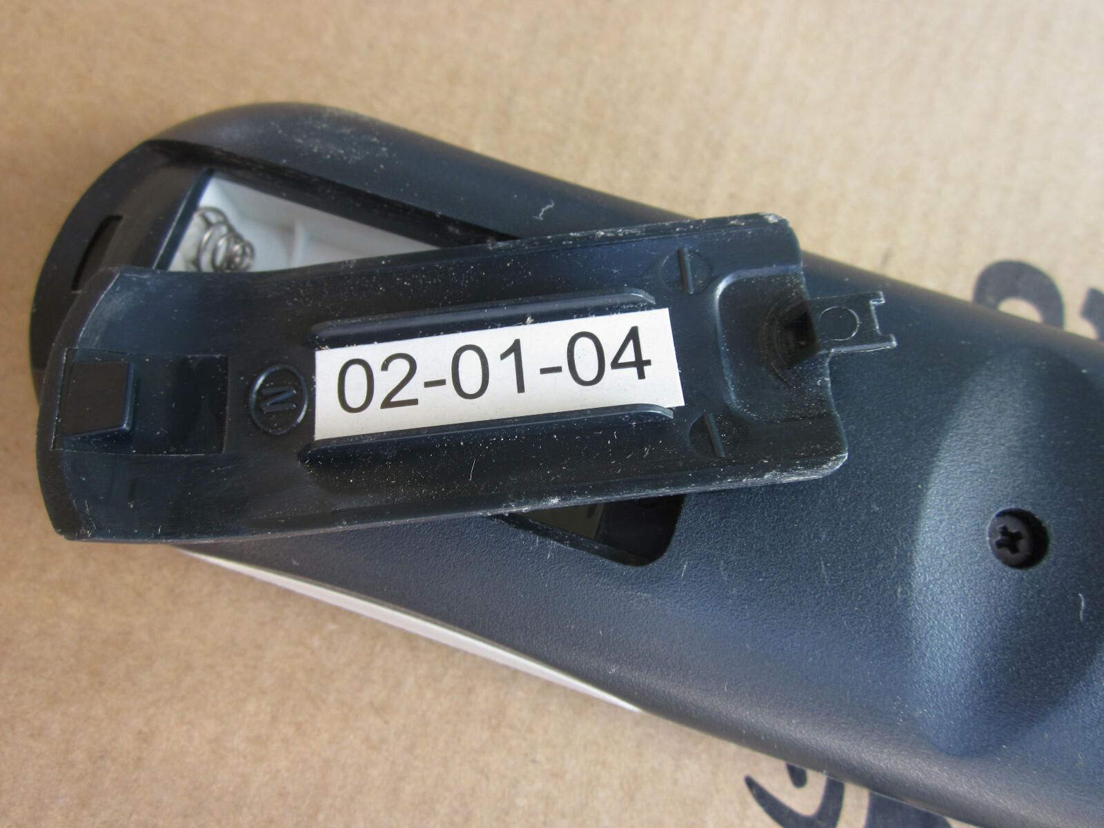 Genuine original Samsung TV Remote Control 02-01-04 - FREE SHIPPING