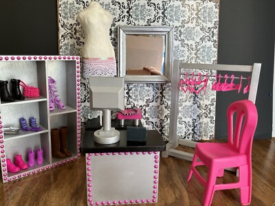 1:6 Boutique With Store Fixtures &Accessories OOAK For 10-12  Barbie Size Dolls