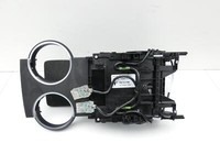 Tesla Model X 90D 15-21 Becherhalter Getränkehalter Hinten 2. Reihe Tesla Model X 90D 15-21 19.05.2017 1086670-00-A... Vorschau 4