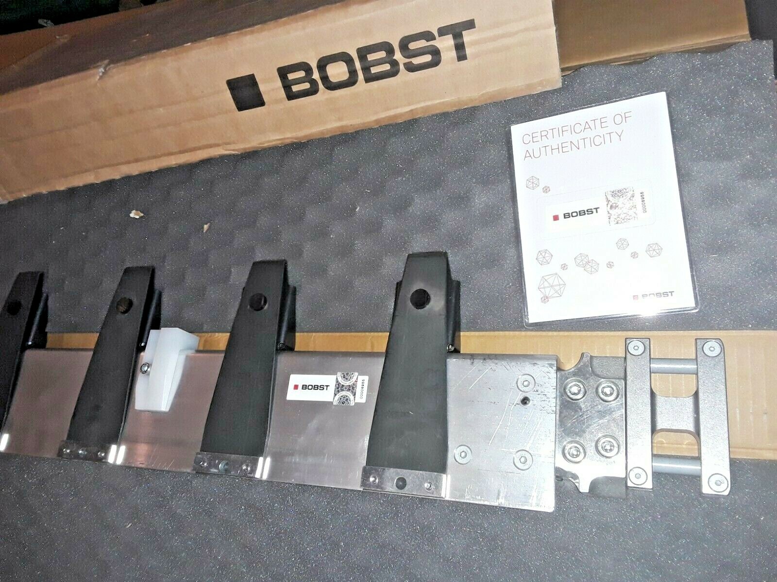 8 New BOBST Gripper Bars for Flatbed Die Cutting Press SPO 203-A   BSA02910000PE