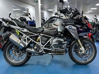 BMW R 1200 by Fast Lane Motorcycles, Tonbridge, Kent