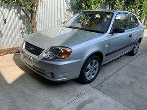Hyundai accent 2004 год