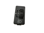 Headlamp_leveling_Switch_Lighting_width_control_for_Toyota_Aygo_C1_107_09-12