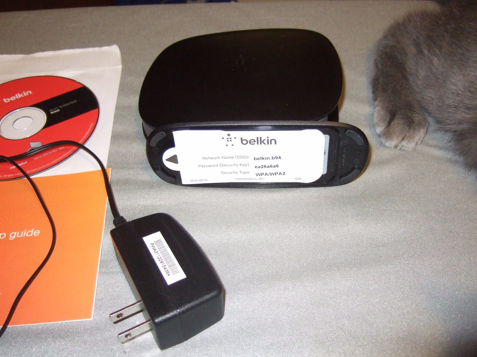 Belkin Wi-Fi Router N300 includes everything to make it run Install Disc include