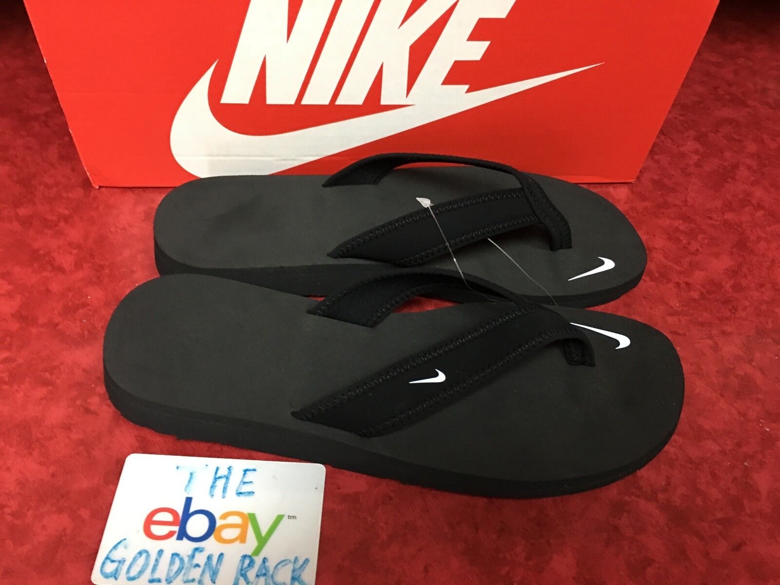 womens nike flip flops size 10