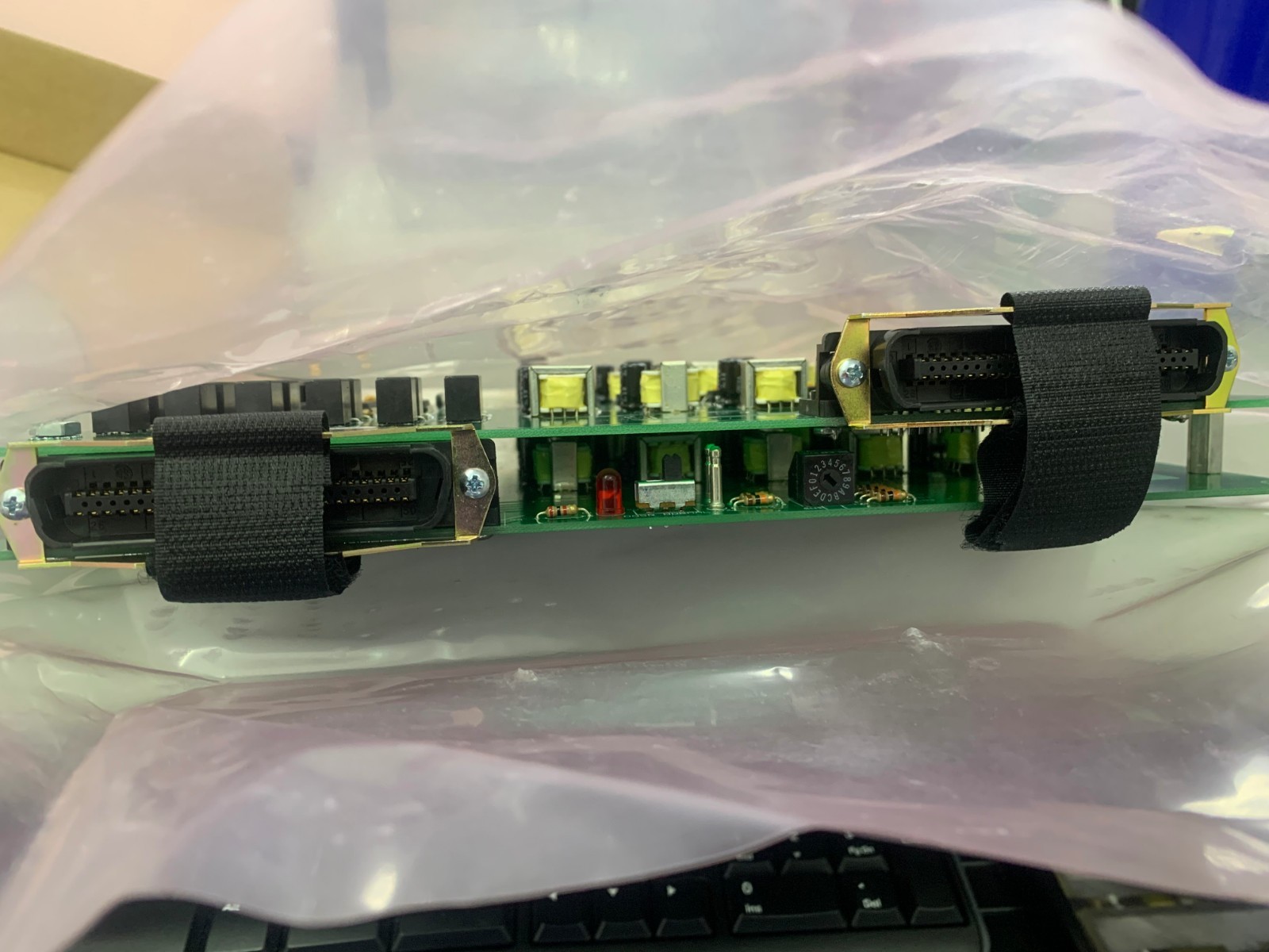 Valcom V-STX  TWENTY-FOUR LINE LEVEL ONE-WAY SPEAKER OUTPUTS