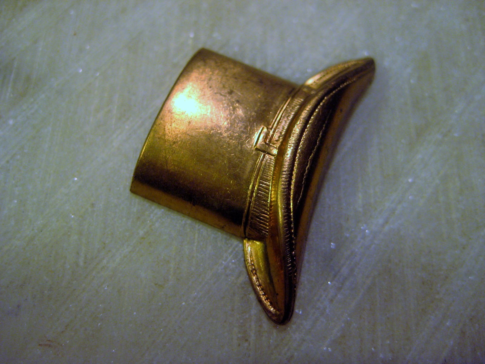 1 Vintage Brass Top Hat Stamping, Leprechaun Stove Top, Trim Embellishment