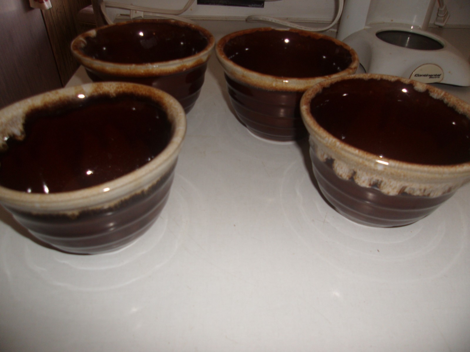 4 VINTAGE MONMOUTH BOWLS MAPLE LEAF BROWN DIP SOUP CEREAL USA