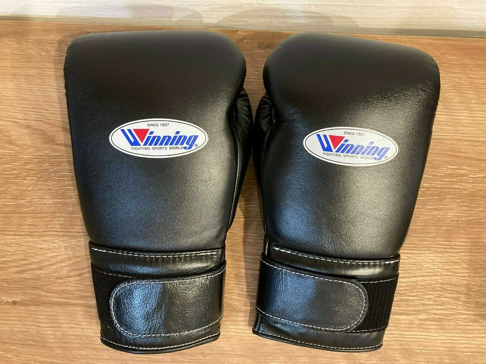 Winning Boxing Gloves 16 oz MS-600B Tape Type For Practice Winning Boxing Gloves 16 oz MS-600B Tape Type For Practice