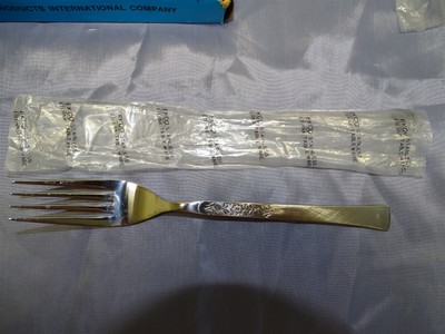Ekco Eterna Japan/Korea Stainless Steel Flatware 28pc Set Cantina - NOS