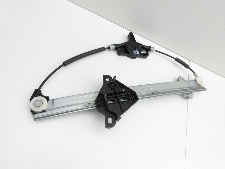 Mazda CX-3 DK 15-21 5T Fensterheber o. FH-Motor Rechts Vorne Mazda CX-3 DK 15-21 27.10.2016 gebraucht Vorschau 3