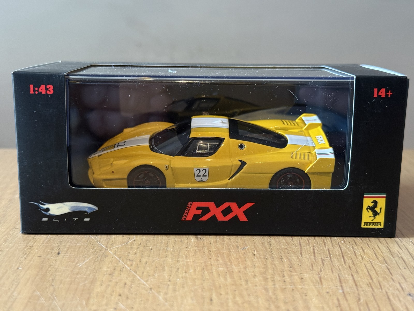 Hot Wheels Elite - Ferrari FXX. BNIB.