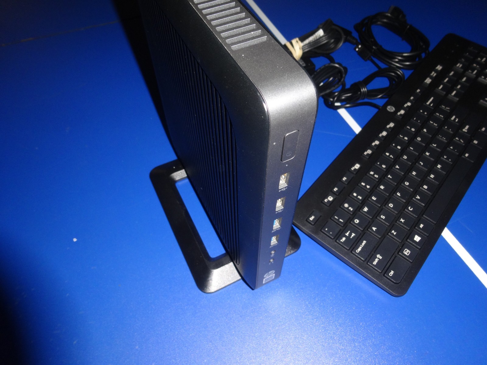 HP t620 Thin Desktop GX-415GA 1.5GHz Quad Core 8GB RAM - 128GB SSD Mini SFF PC