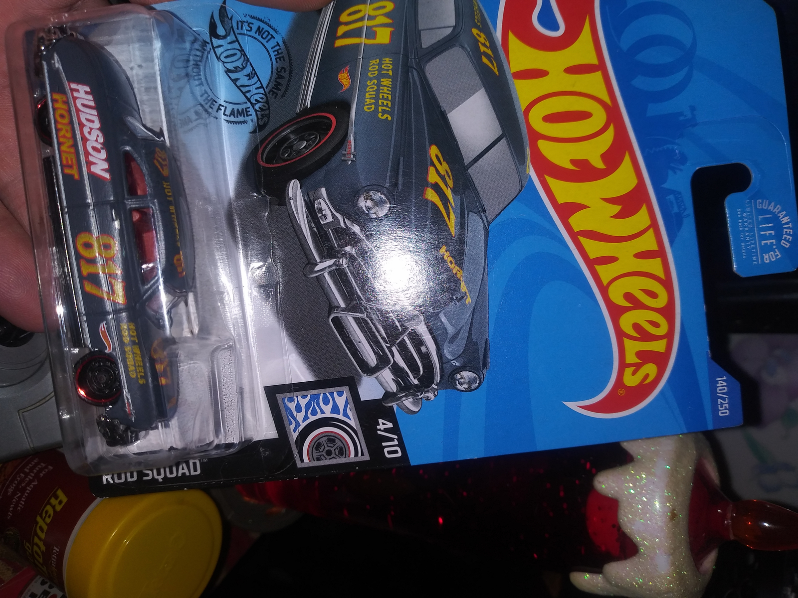 2024-hot-wheels-corvette-c6-orange-40-250-1-64-diecast-car-hw-roadsters