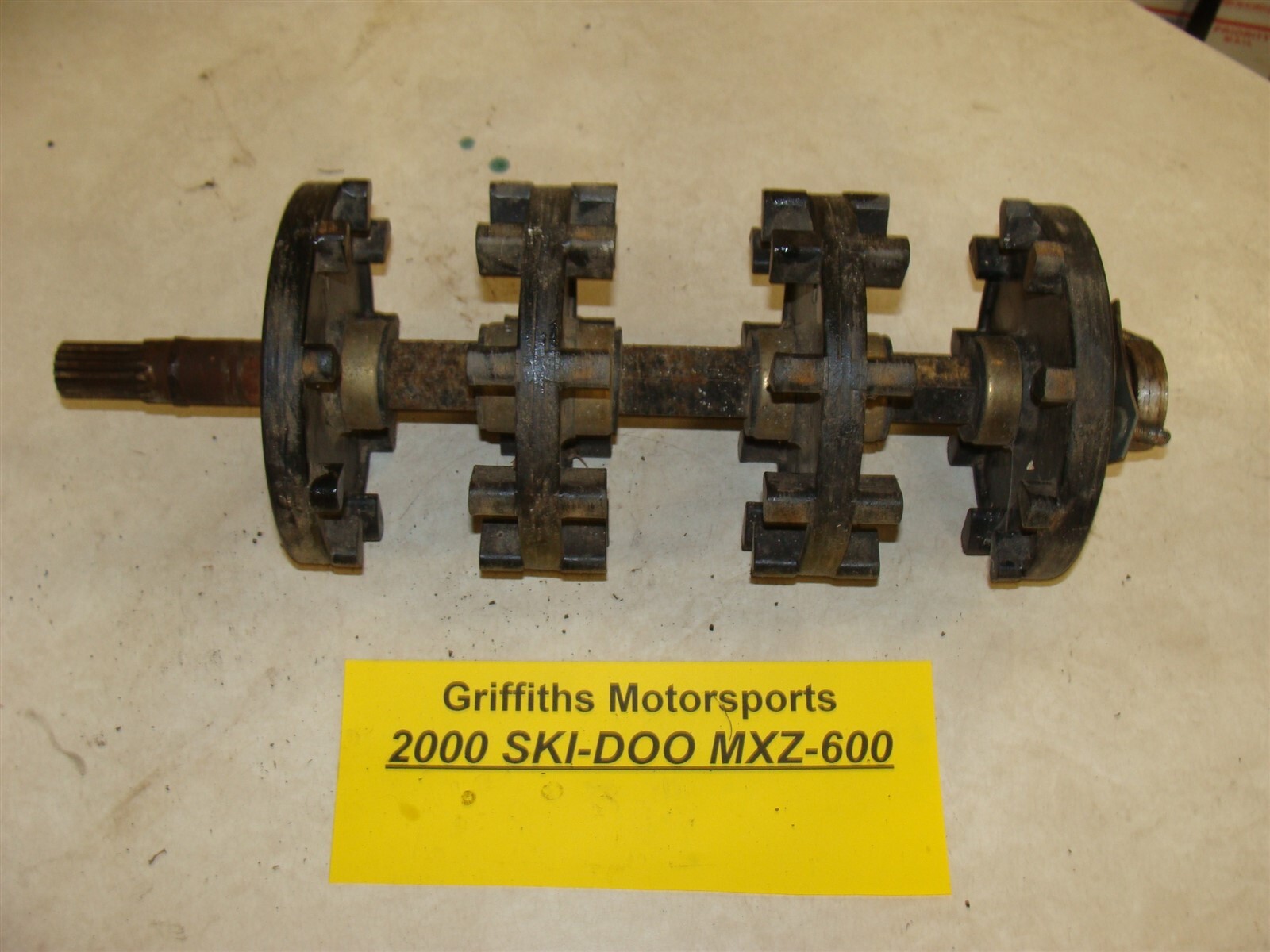 1999 SKI-DOO MXZ 600 ZX chassis oem TRACK DRIVERS COGS SHAFT 1999 SKI-DOO MXZ 600 ZX chassis oem TRACK DRIVERS COGS SHAFT