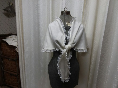 Bertha 1800's  White Linen Trimmed in Lace , Colonial for Costume