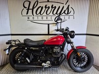 Moto Guzzi V9 bobber 853 2021 , 9000k , bobber cruiser motorcycle 