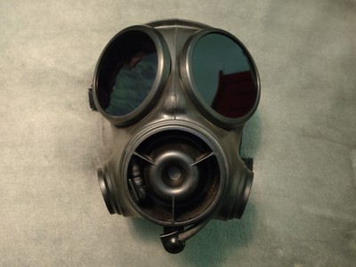 VERY RARE SF10 Gas Mask S10 SAS 1988 Anti-Flash Outserts VERY RARE SF10 Gas Mask S10 SAS 1988 Anti-Flash Outserts