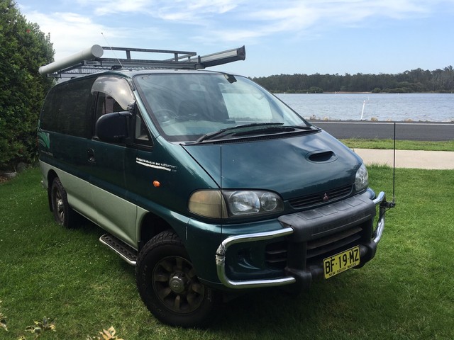 Mitsubishi delica 1996