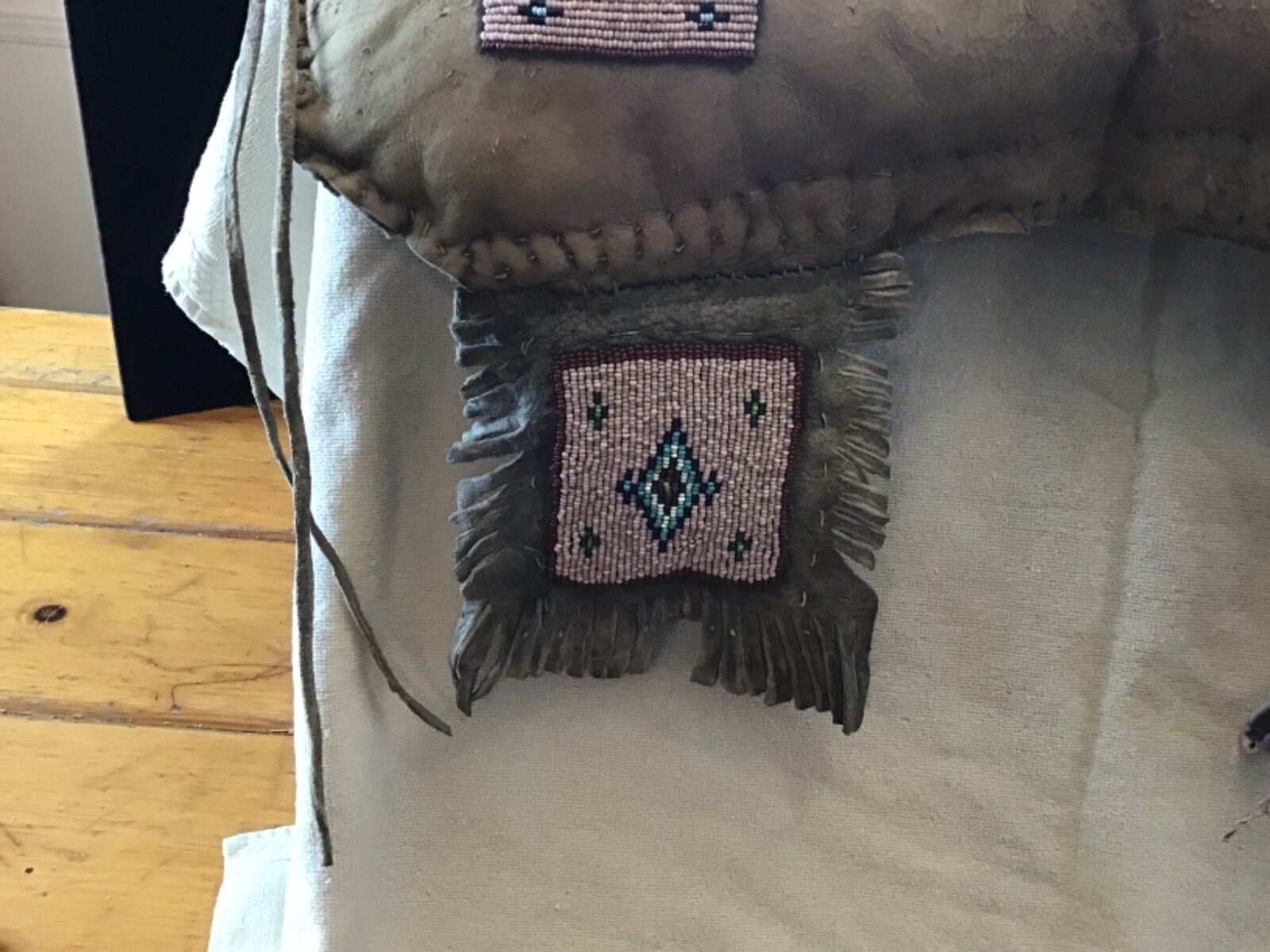 1870s- 1890s Native American Plains  Beaded Saddle pad    nice!