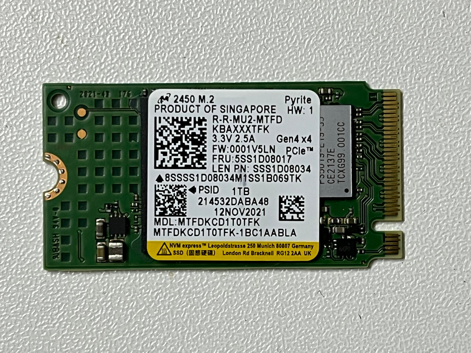 Micron 2450 M.2 2242 MTFDKCD1T0TFK 1TB PCIe Gen4x4 NVMe SSD