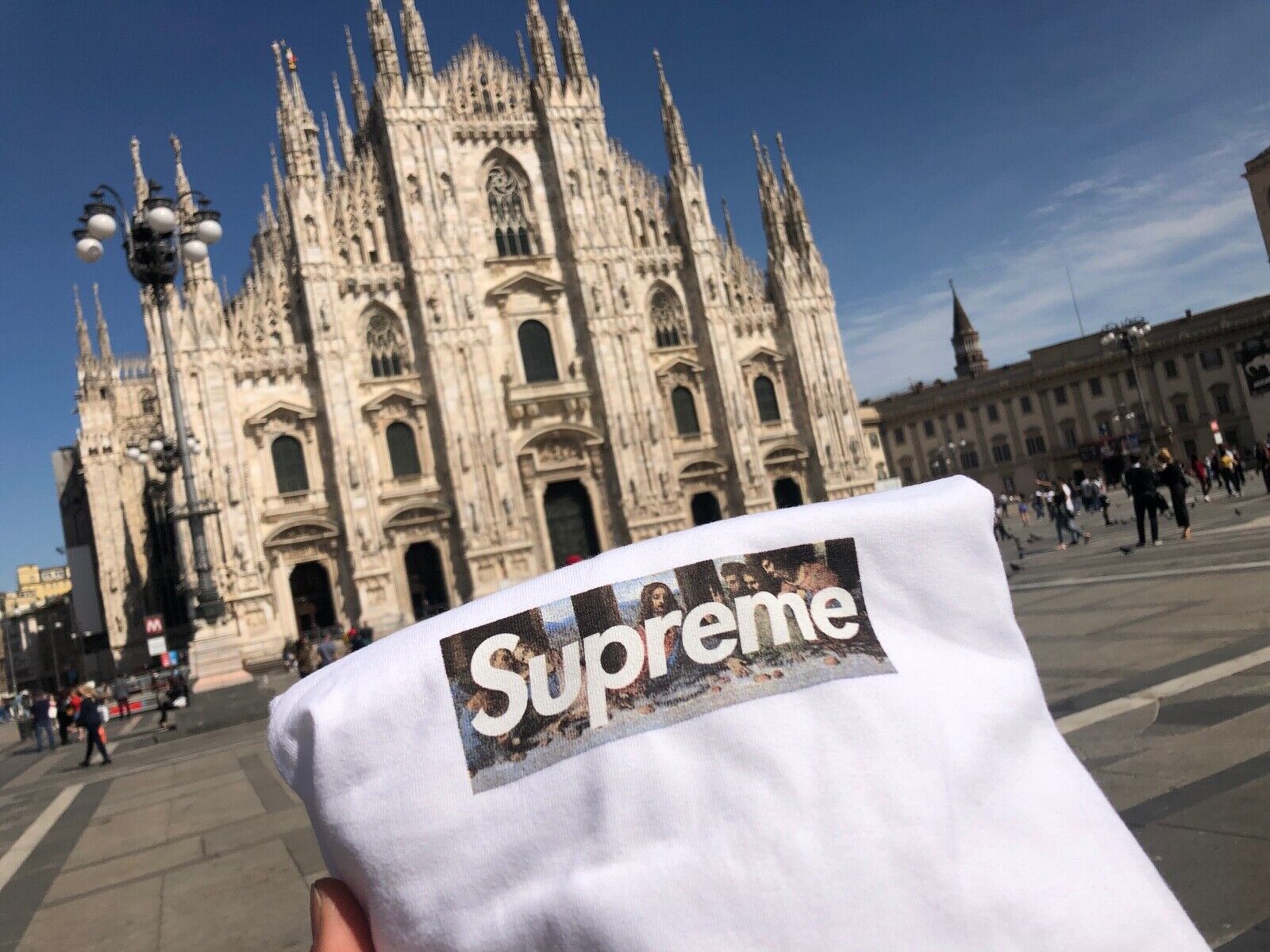 SUPREME BOX LOGO MILANO ULTIMA CENA Milan bogo tee t-shirt M SUPREME BOX LOGO MILANO ULTIMA CENA Milan bogo tee t-shirt M