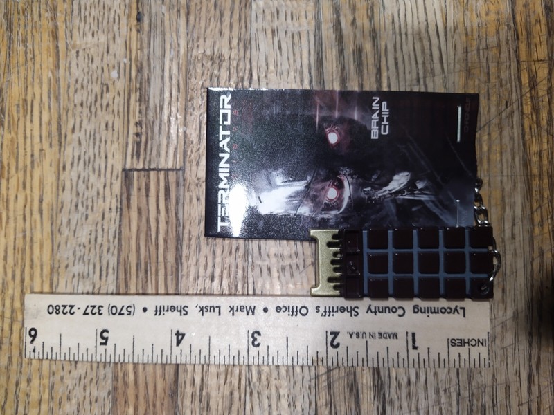 Terminator Genisys Brain Chip Keychain Endoskeleton T-800 CPU Loot Crate