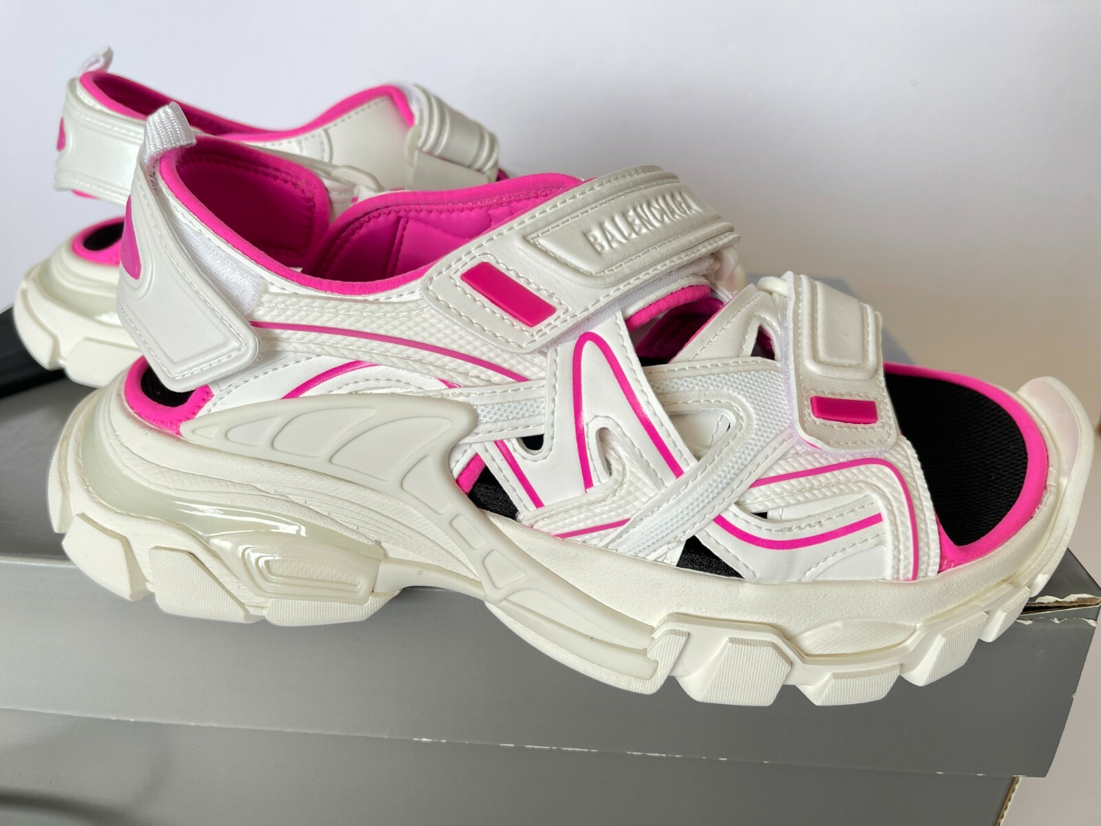 New Balenciaga Track Grip Straps Sport Sandals White Pink US New Balenciaga Track Grip Straps Sport Sandals White Pink US